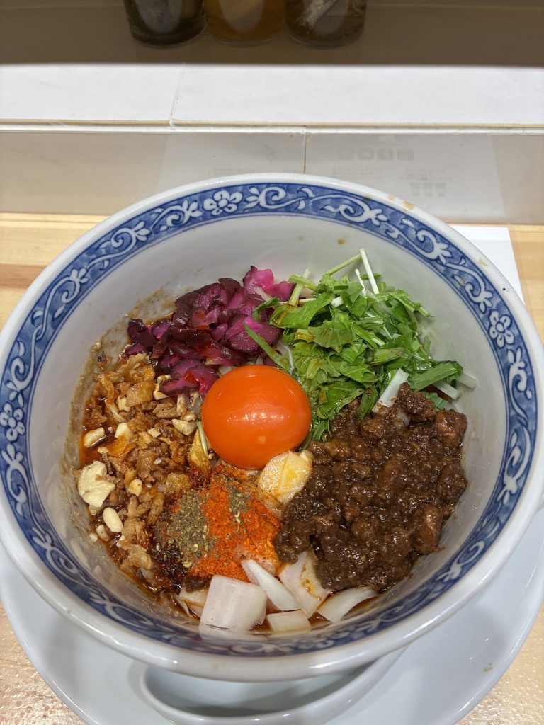 七色に光る坦々麺ENISHI京都小倉店